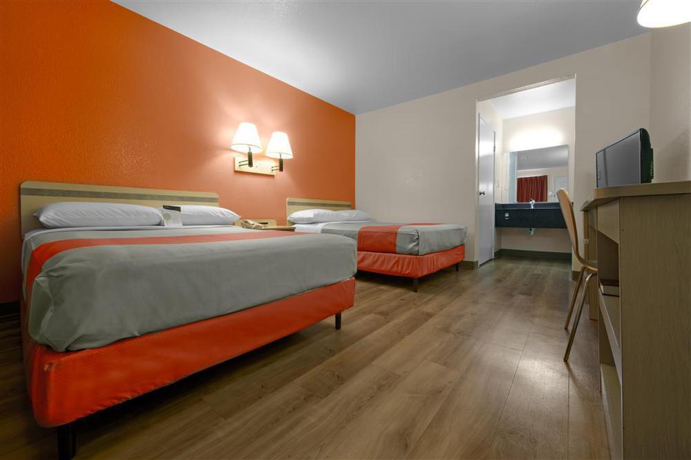Motel 6-Camp Springs, Dc - South 坎普泉 客房 照片